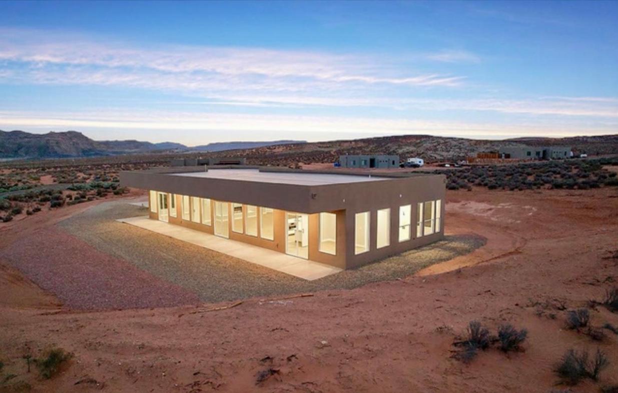 Page Arizona Border Town- Grand Serenity Room With Mesa Views Big Water Extérieur photo